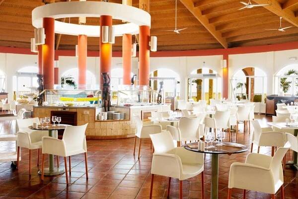 Pohoda na Kapverdách: 7 nebo 14 nocí ve 4*+ hotelu přímo u moře, all inclusive a 2 bazény