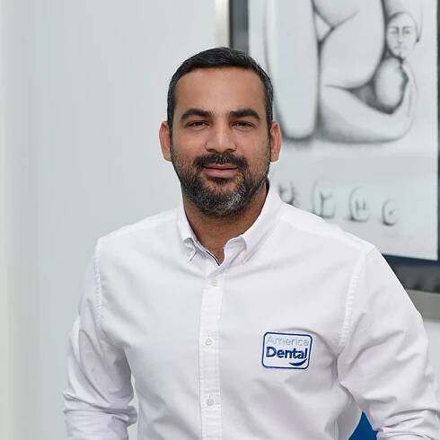 We are America Dental | Our Team of Dentists in Costa Rica