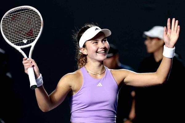 Tennis Tracker: Jovicová je v semifinále a vyzve Bartůňkovou, Slováci v Davis Cupu postupují