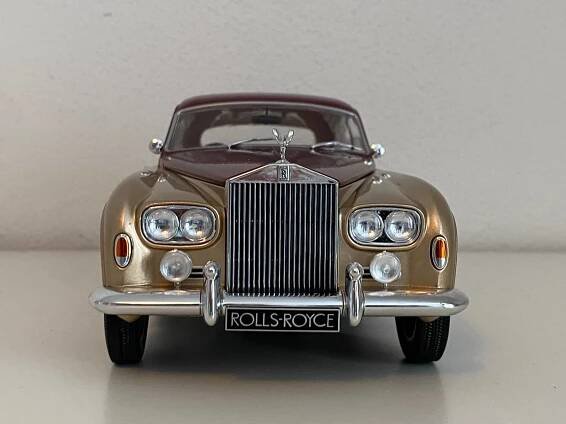 Model auta Rolls Royce Silver Cloud III Flying Spur. Mierka 1:18. - Automodelle - váš zberateľský obchod