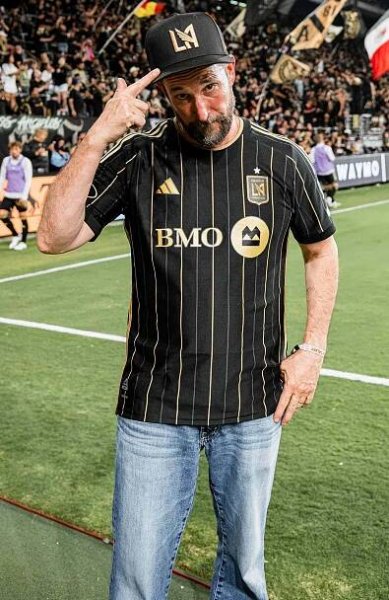 Noah Wyle enjoyed the LAFC game last night at BMO Stadium