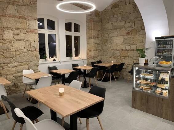 ROSEMARY BISTRO. Husova - Plzeň | Evropský kuchyně blízko mě | Zamluvit nyní