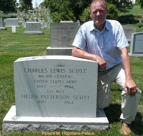 Grow, Robert Walker. | WW2 Gravestone