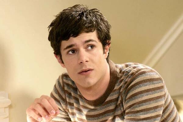 Adam Brody thinks he sounds like 'chipmunk Vince Vaughn' on The O.C.