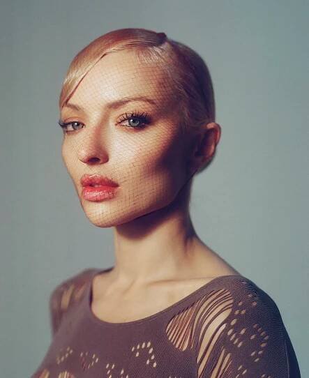 Schön! Magazine | Francesca Eastwood