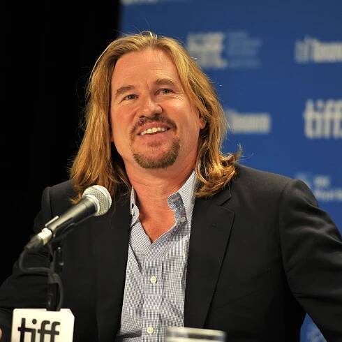 Inside the Life and Legacy of ‘Batman’ Actor Val Kilmer: Hollywood Says Farewell to an Icon