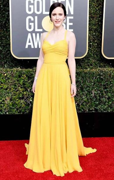 Golden Globes 2019 Red Carpet Fashion: See Celeb Dresses, Gowns