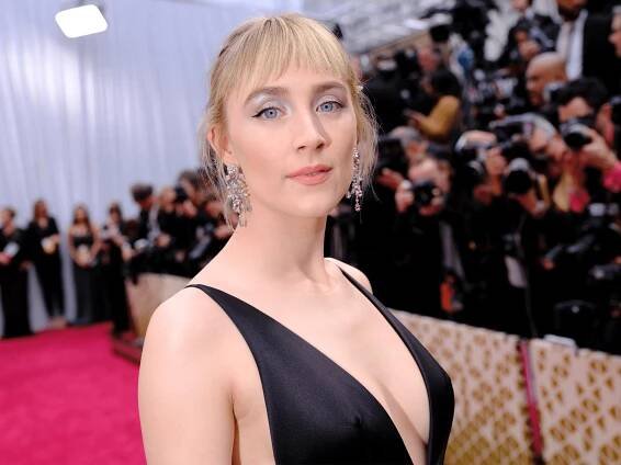 Saoirse Ronan Just Got an Ultra-Short Icy Platinum Bob