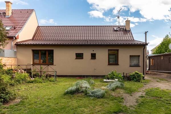 Rodinný dům 3+1 v Nýřanech - Jan Štěpánek - realitní a hypoteční konzultant | Jan Štěpánek - realitní a hypoteční konzultant