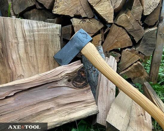 Hultafors Premium vs Standard Axes (Hands-on) | Axe & Tool