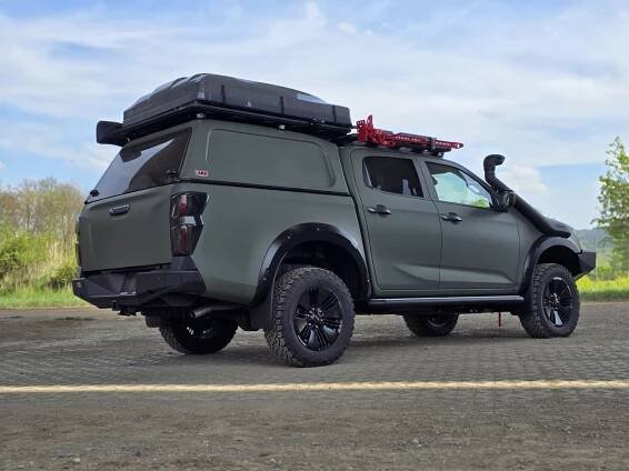 ISUZU D-MAX EXPEDIČNÍ SPECIÁL | DAJBYCH 4x4
