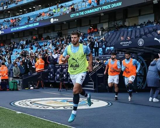 Rben Dias z Manchester City v předehřáté sezoně během utkání Premier League Manchester City vs Fulham na stadionu Etihad, Manchester, Velká Británie, 5. října 2024 — Stock obrázek