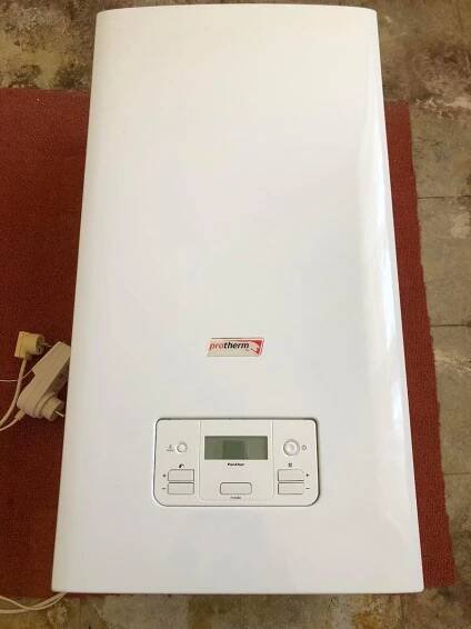 Plynový závěsný kotel PROTHERM 12 KOO Panther
