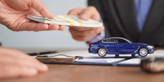 Srovnání nákupu vozu v hotovosti, na úvěr nebo operativní leasing