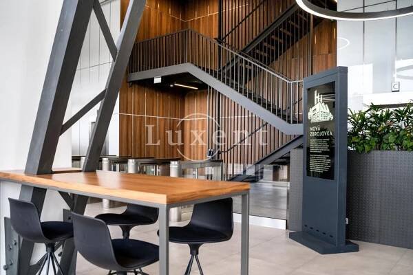 Pronájem loftových komerčních prostor, 2 095 m2, Brno | Luxent