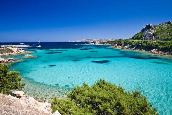 Sardínia, Golfo Aranci: Hotel Gabbiano Azzurro - Čarovné hotely z celého sveta Čarovné hotely z celého sveta