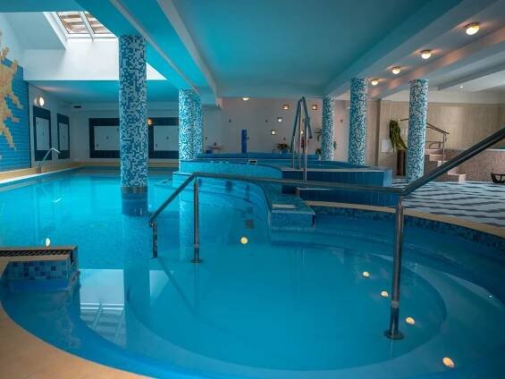 Relax v hotelu Vila Anna v Trenčianských Teplicích: polopenze, wellness i procedury