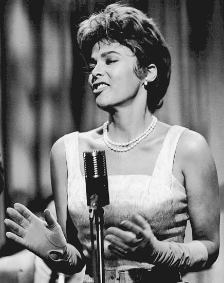 File:Dorothy Dandridge Cain's Hundred 1962.jpg - Wikimedia Commons