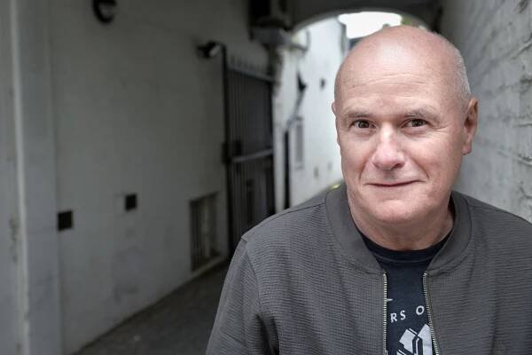 Press photos - Dave Johns