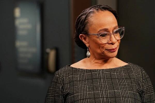 Nemocnice Chicago Med - No Good Deed Goes Unpunished... in Chicago - Z filmu - S. Epatha Merkerson