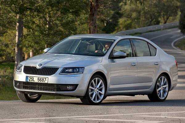 Technická data a údaje Skoda Octavia 2.0 TDI 184hp RS - Autonoto.cz