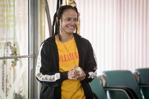 Drápy - Čerstvý vítr - Z filmu - Judy Reyes