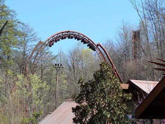 19 for '99: Tennessee Tornado at Dollywood - Coaster101