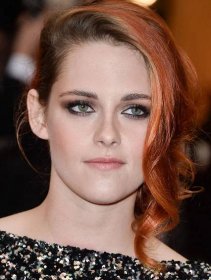 Kristen Stewart Cut Her Hair: See Her New Short Haircut From the Chanel ...