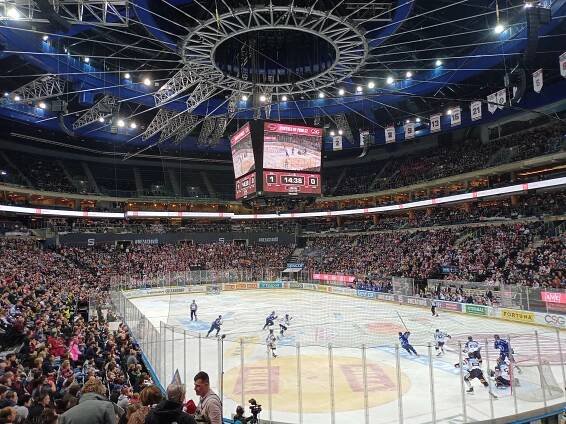 Fotografie - O2 arena Praha - 22.12.2022