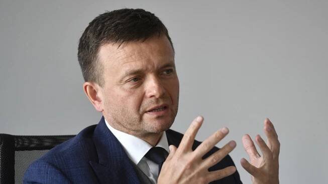 Spolumajitel Penty Haščák strávil noc v policejní cele