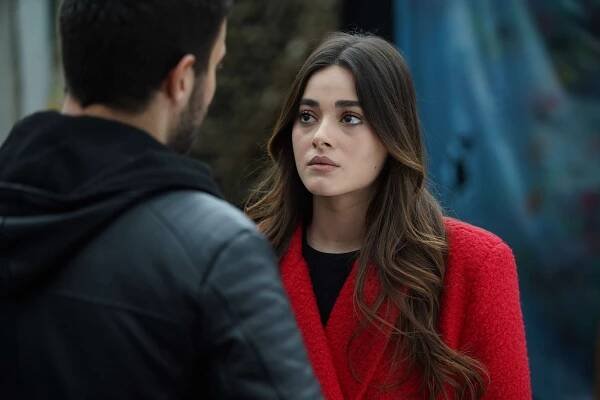 Yabani - Episode 19 - Z filmu - Simay Barlas