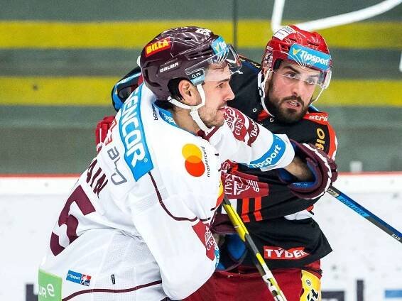 Hokejová extraliga: Mountfield HK - HC Sparta Praha.