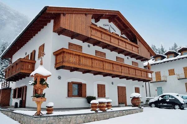 Apartmánový dům Ciesa Padon 1