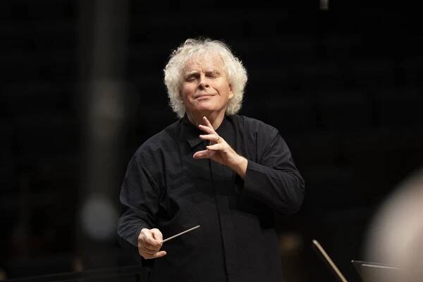 BRSO: Wozzeck; Conducted by Sir Simon Rattle - Gasteig München