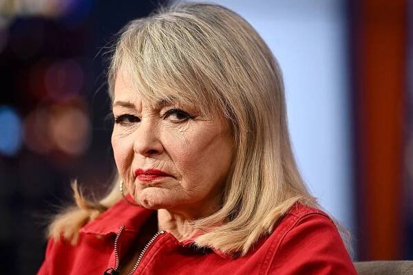 Roseanne Barr Says Jewish, Black Democrats ‘Mind Controlled’