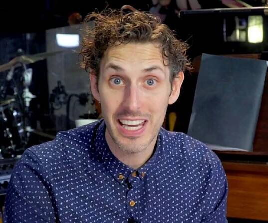 Blake Harrison Biography - Facts, Childhood, Family Life & Achievements