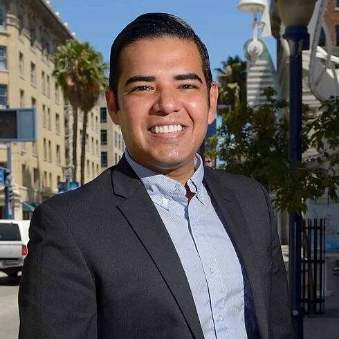 Robert Garcia (D) Mayor Long Beach California Channel