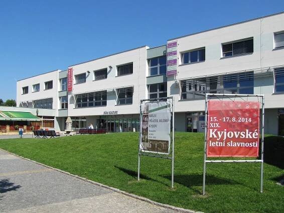 Kulturní dům – Wikipedie
