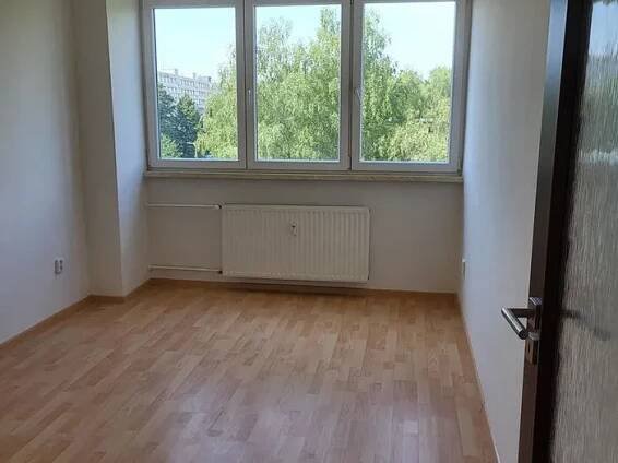 Fotografie nemovitosti - Pronájem bytu 2+kk,  36 m2, ul. Adamusova, Ostrava Hrabůvka