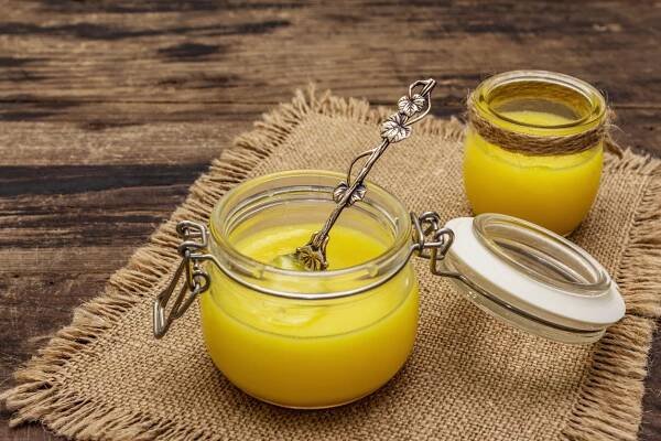 Čištěné máslo Ghee, Pure Desi Ghee 2 kg Váha 2000 g