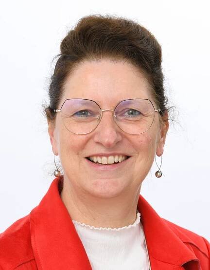 Christine Singer