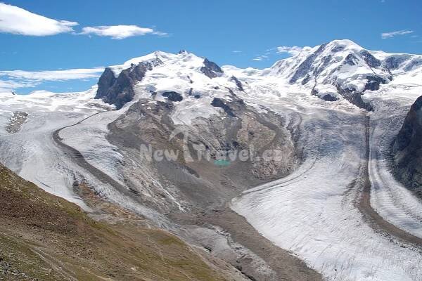 NEJKRÁSNĚJŠÍ MOTIVY ALP TRASOU BERNINA A GLACIER EXPRESSU - Švýcarsko - Poznávací zájezdy | Superzajezdy.cz