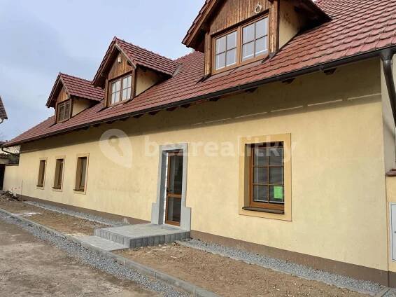 Pronájem Byt 2+1, Náměstí, Buštěhrad - Buštěhrad, Středočeský kraj