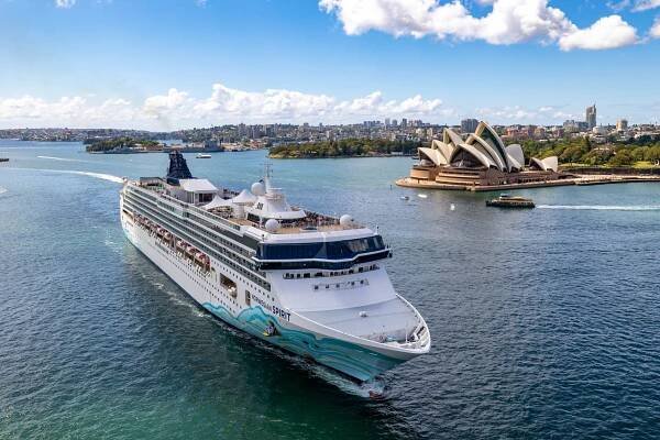 Norwegian Cruise Line Review – Ships, Destinations, Dining, and More
