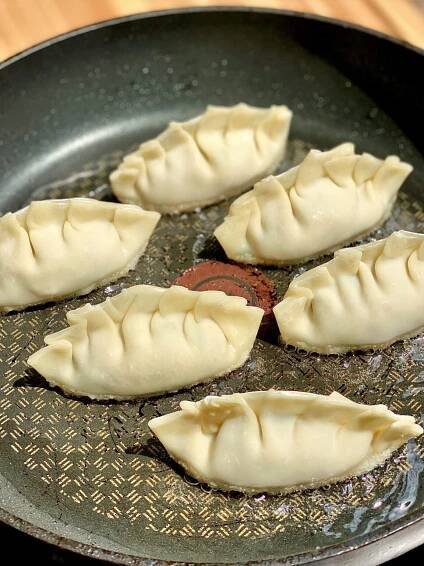 The BEST Mandu (Korean Dumplings) - Stellanspice