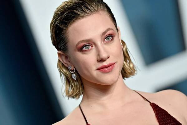 Lili Reinhart Calls Out Kim Kardashian's Crash Diet Comments