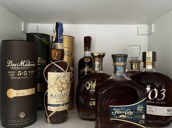 Výprodej rumů! investiční alkohol na prodej - Alkobazar.cz