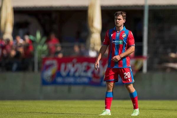 Pavel Bucha.