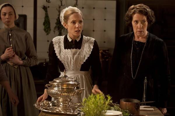 Panství Downton - Epizoda 4 - Z filmu - Joanne Froggatt, Phyllis Logan