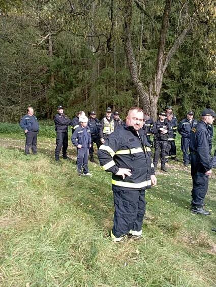 Námětové cvičení hasičů v Krakovci - Oficiální stránky obce Malinová